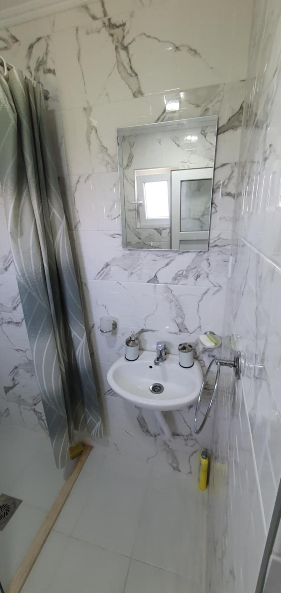 Cozzy Apartment Near The Aiport Podgorica Mitrovici  Eksteriør billede